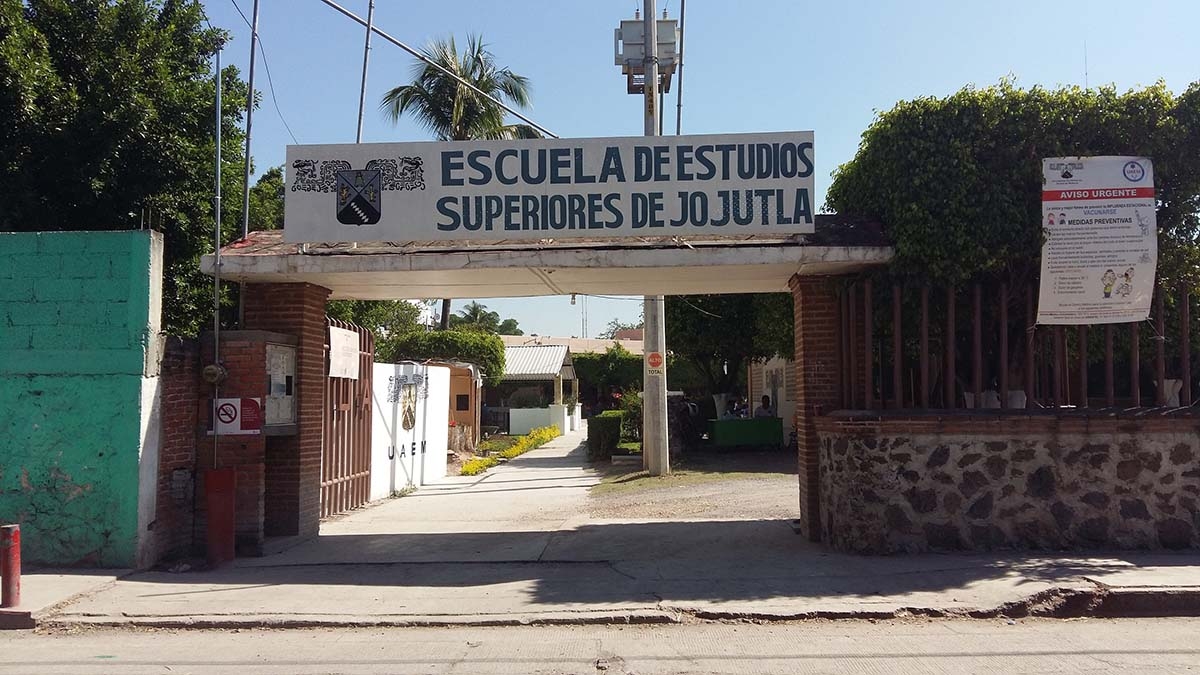Oferta la EESJ talleres culturales y deportivos para toda la población