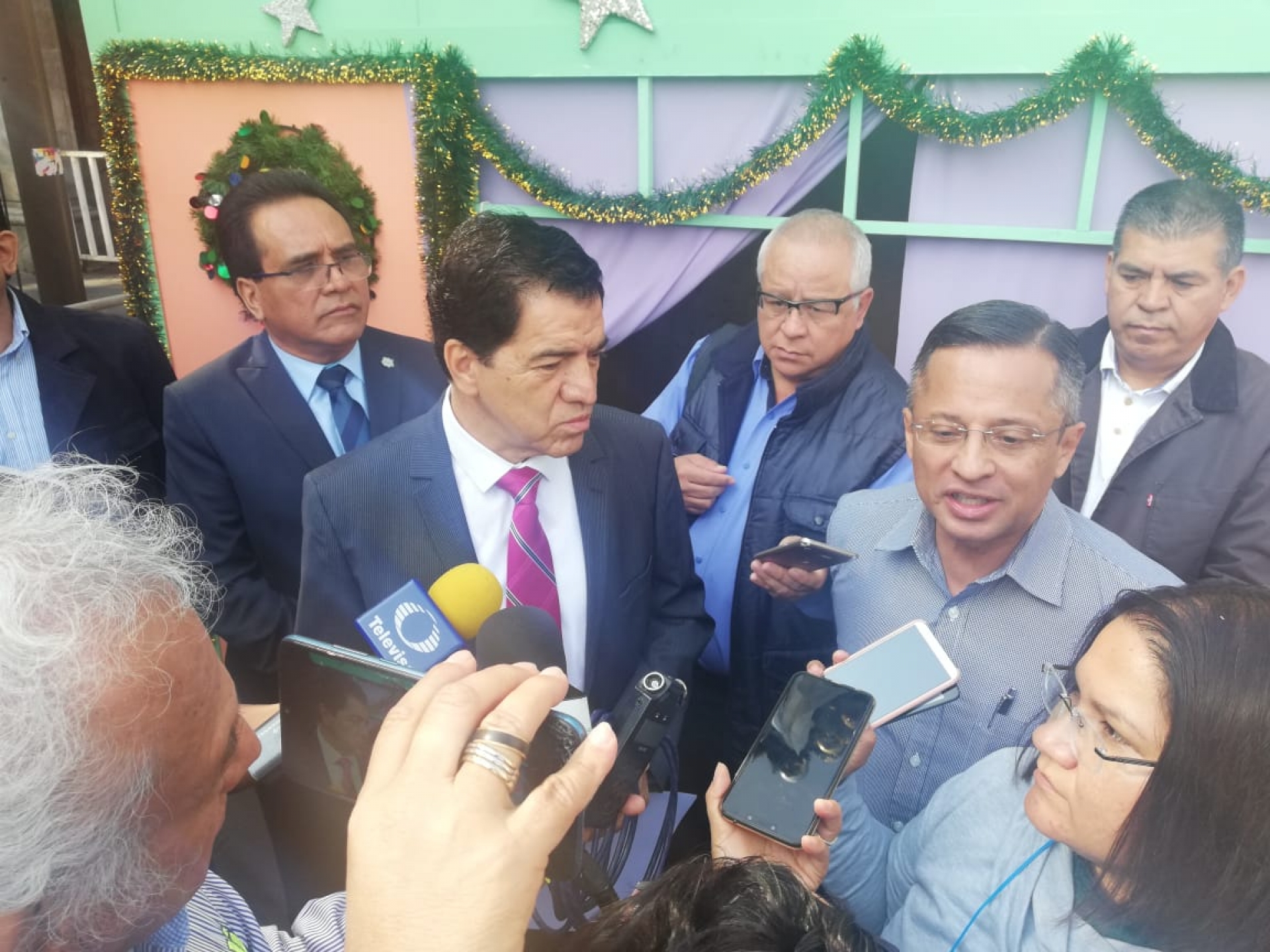 Presentan integrantes del CPC del SEA denuncia en contra del fiscal anticorrupción