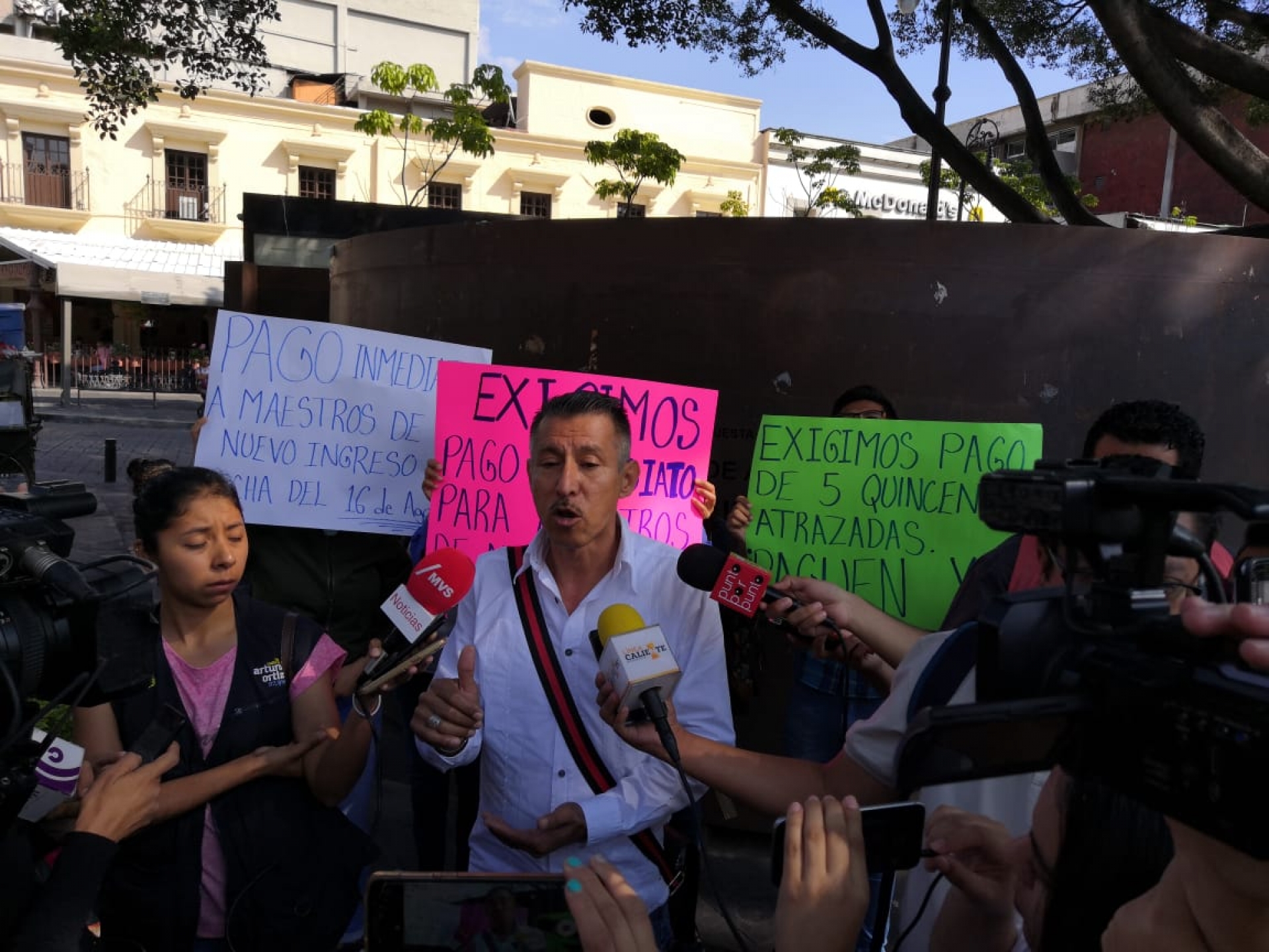 Acudirán 300 maestros a la SEP a pedir apoyo para pago de quincenas