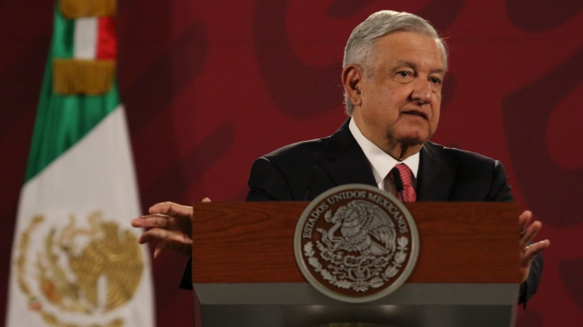 Afortunadamente estoy bien de salud: AMLO luego de que Zoé Robledo informara que tiene COVID-19