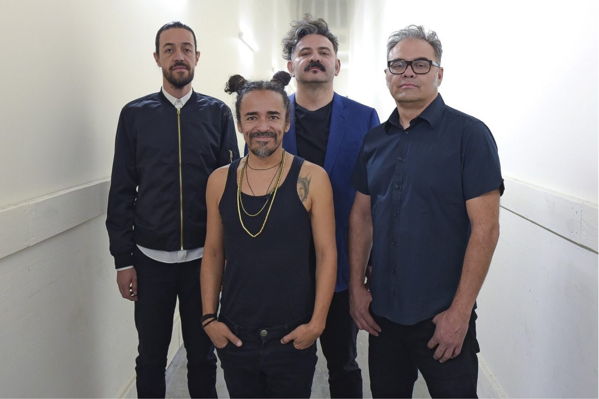 Café Tacvba busca sacar su música de Spotify: 'no queremos financiar guerras'