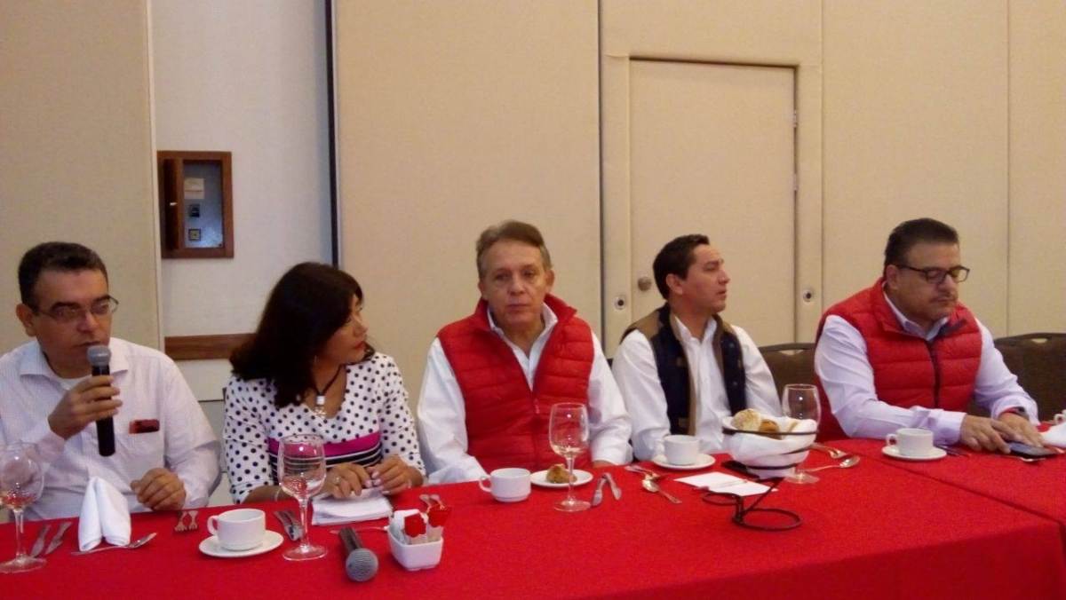 Señala Jorge Meade que si gana la gubernatura sancionará los actos de corrupción