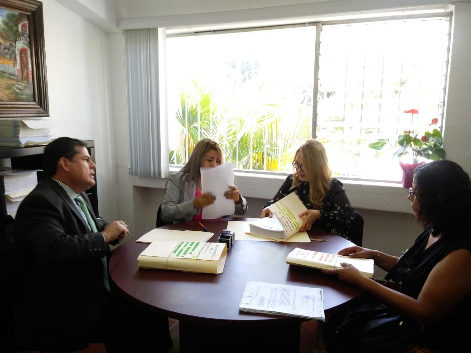 Acude secretario de Obras a fiscalía anticorrupción; amplía denuncias
