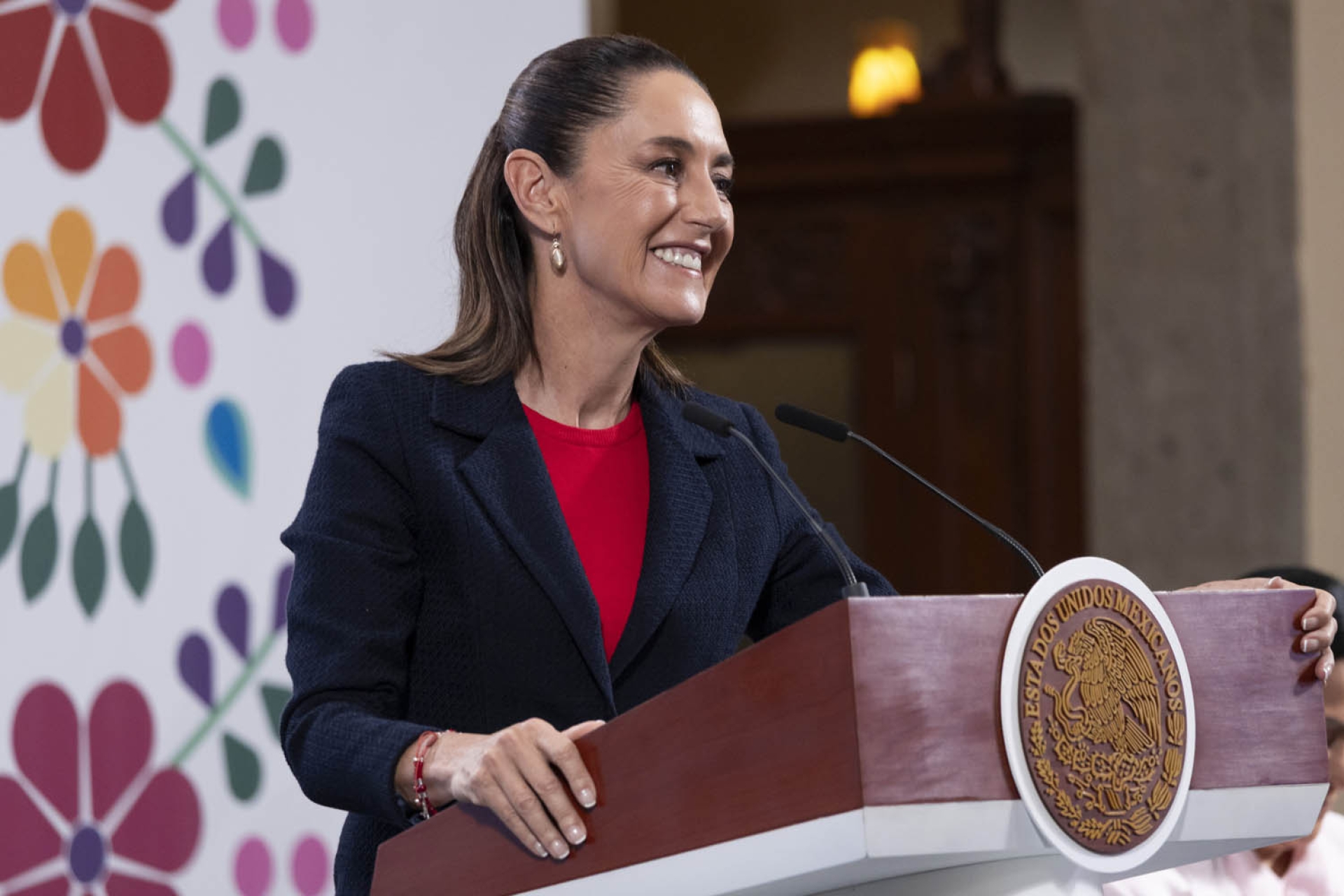 'Estuvo tremendo', dice Sheinbaum sobre caso Pegasus y Peña Nieto