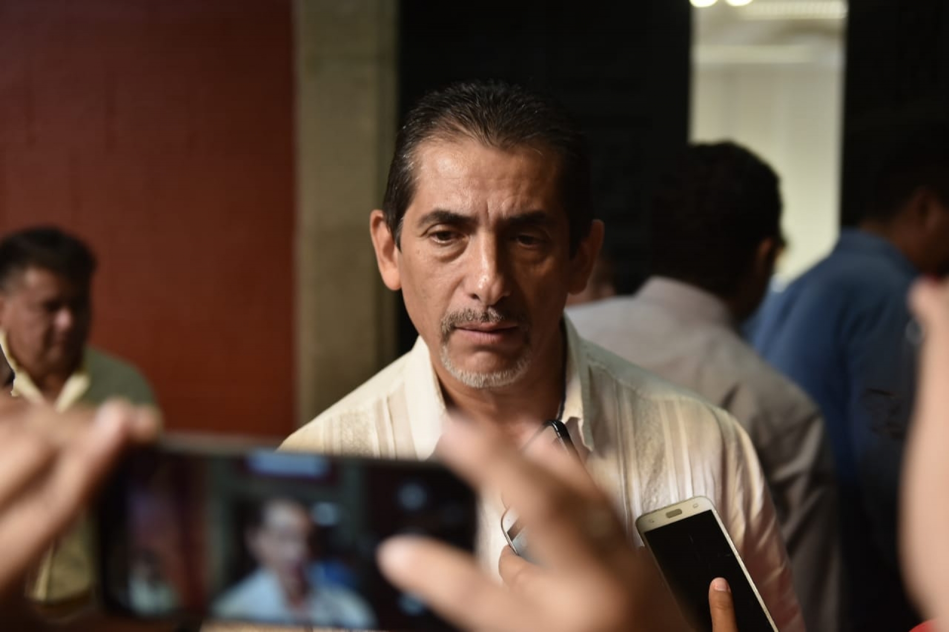 Sostiene secretario de Salud que vacuna contra el VPH es segura