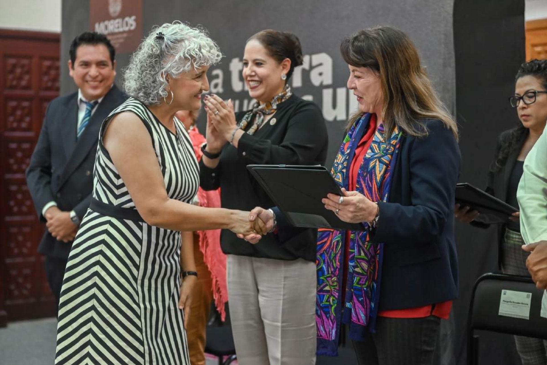 Gobernadora pide para CDH al mejor perfil