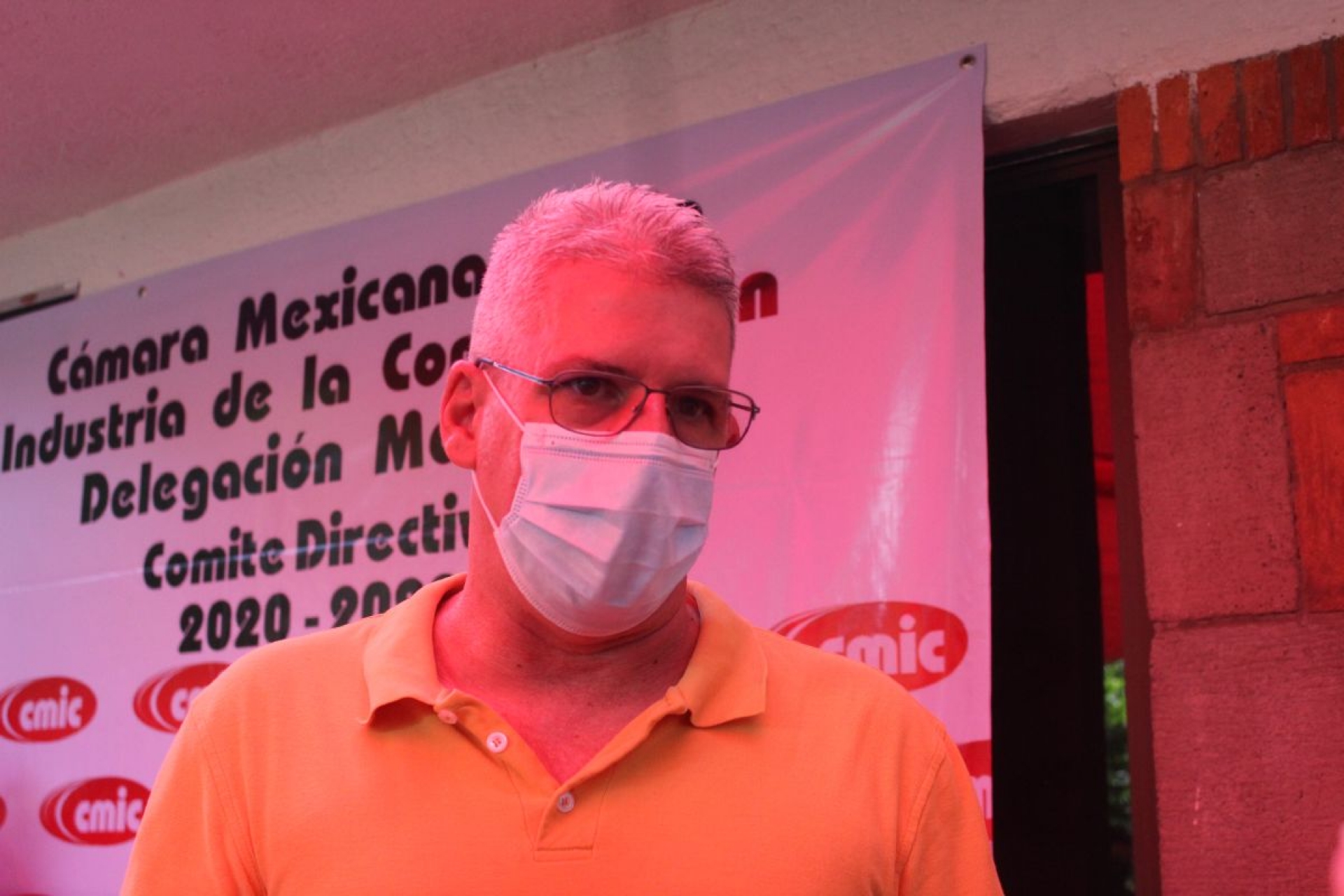 Empresarios buscan participar en combate a la violencia