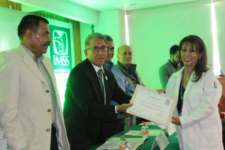 Celebra el IMSS su 75 aniversario