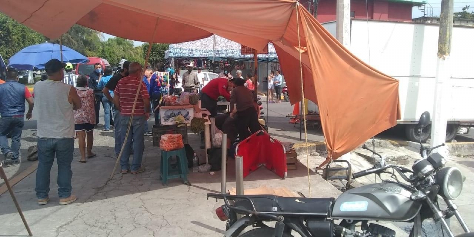 Asesinan a tiros a comerciante en la colonia Paraíso, en Yautepec