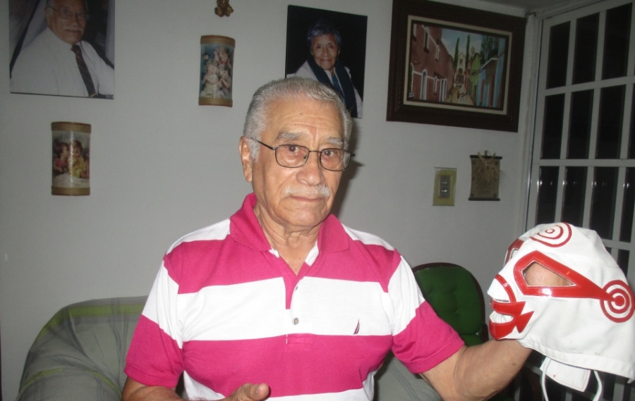 Élfego Silva, un apasionado de la lucha libre