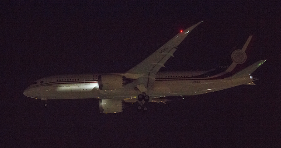 El avión presidencial, que costó 2 mil 952.4 mdp, ya pisó suelo mexicano