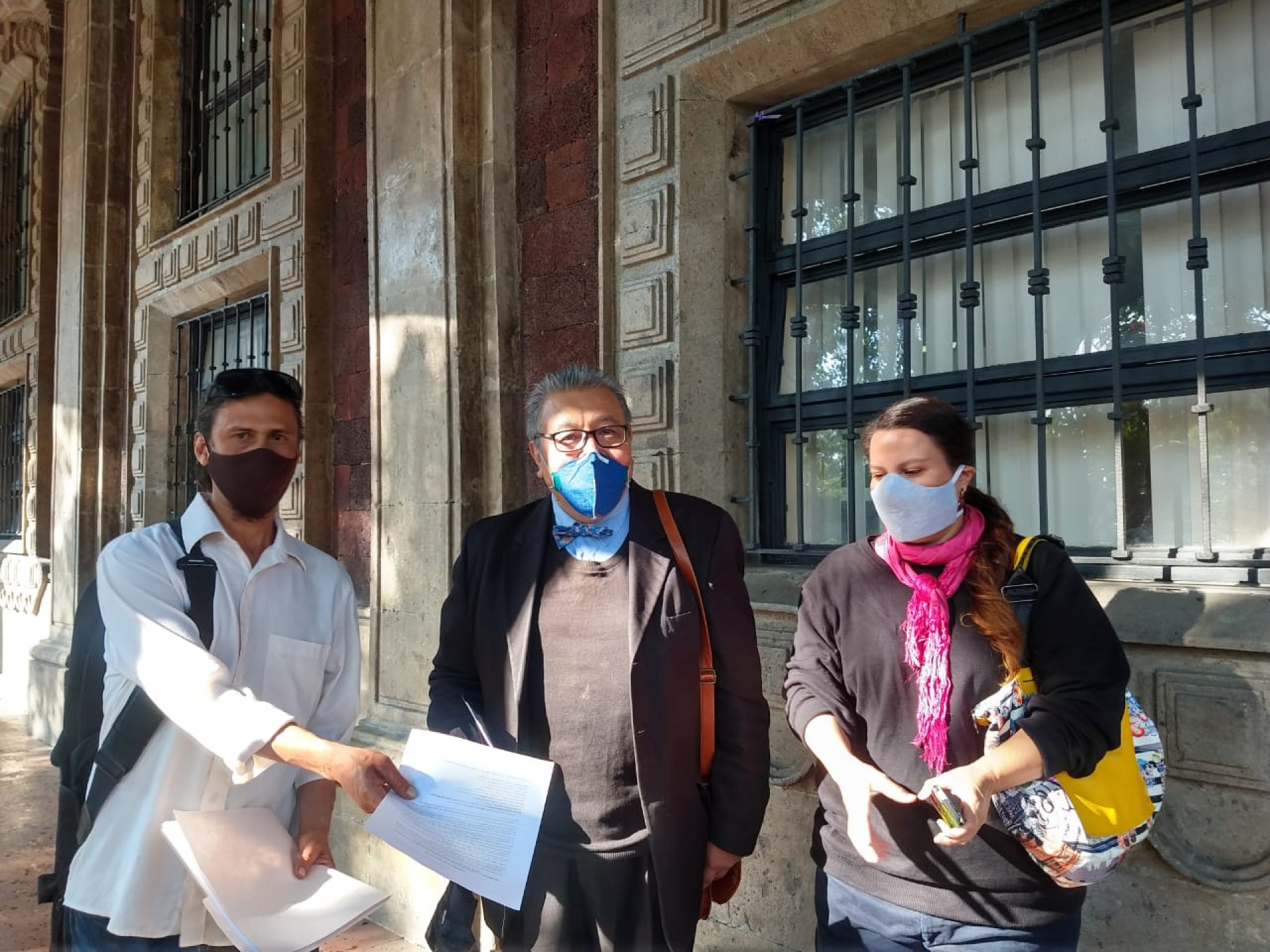 Demandan integrantes de la comunidad artística separación de la STyC