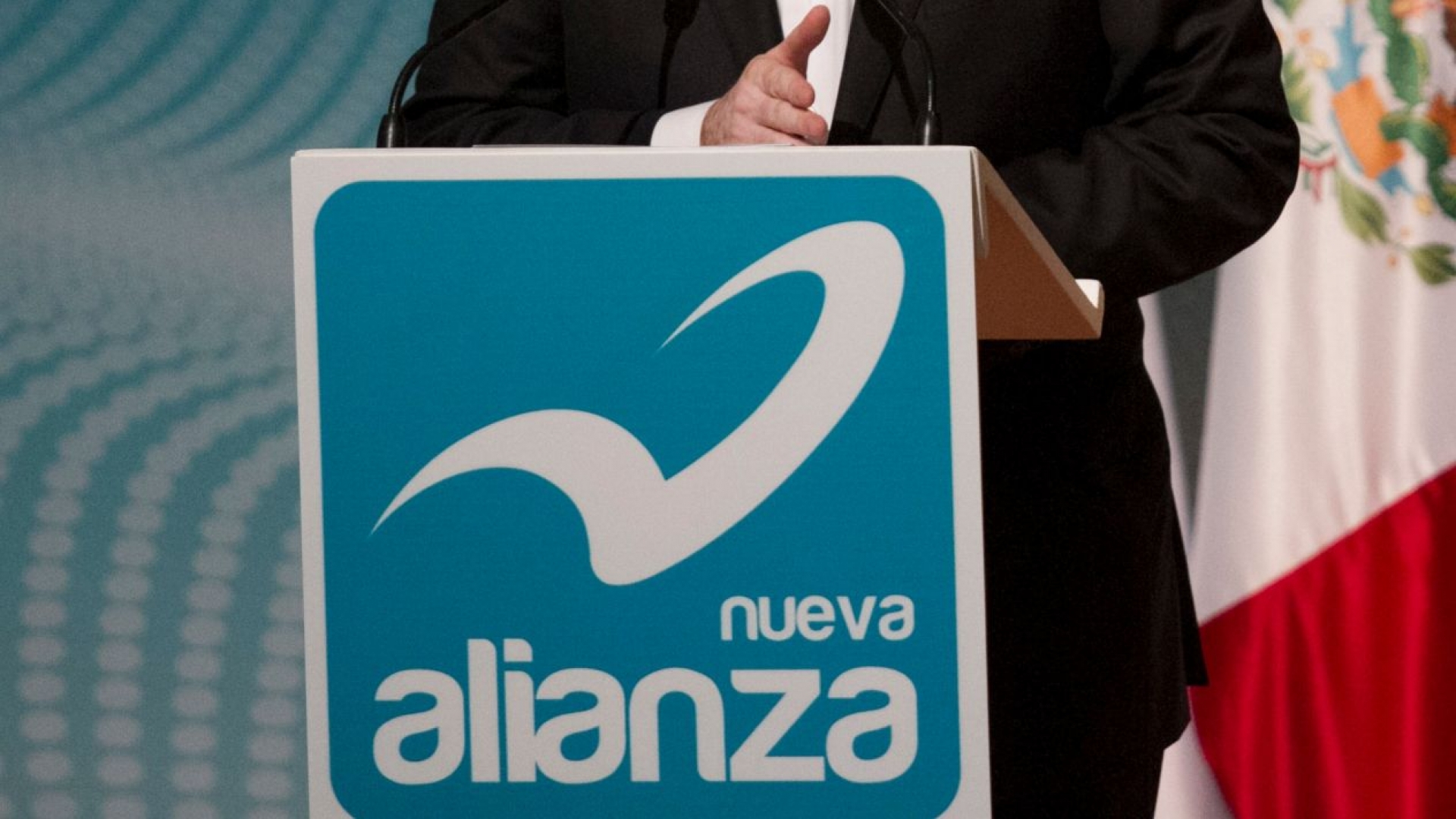 Nueva Alianza se resiste a perder el registro
