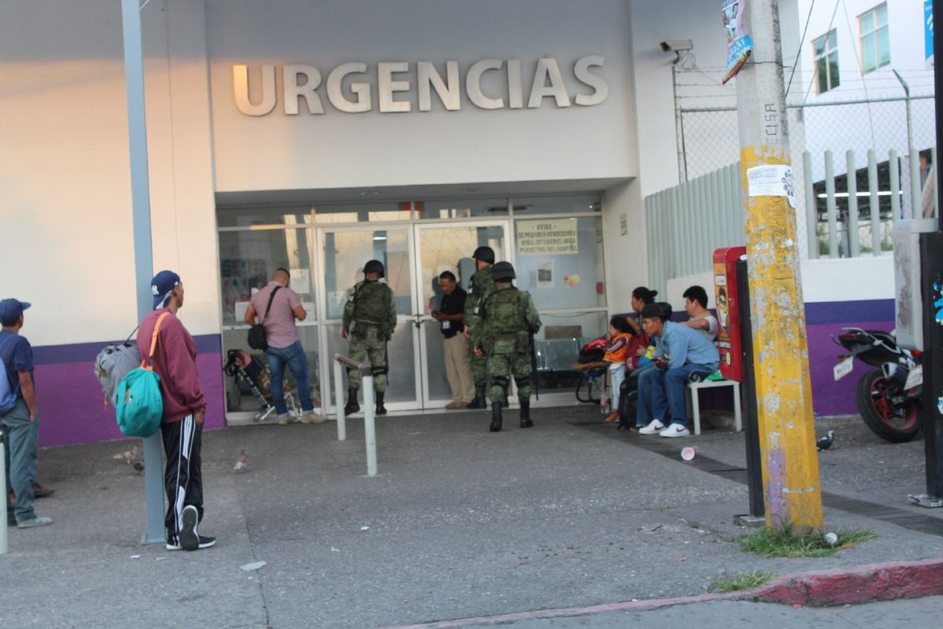 Estables, los tres baleados afuera del hospital de Temixco