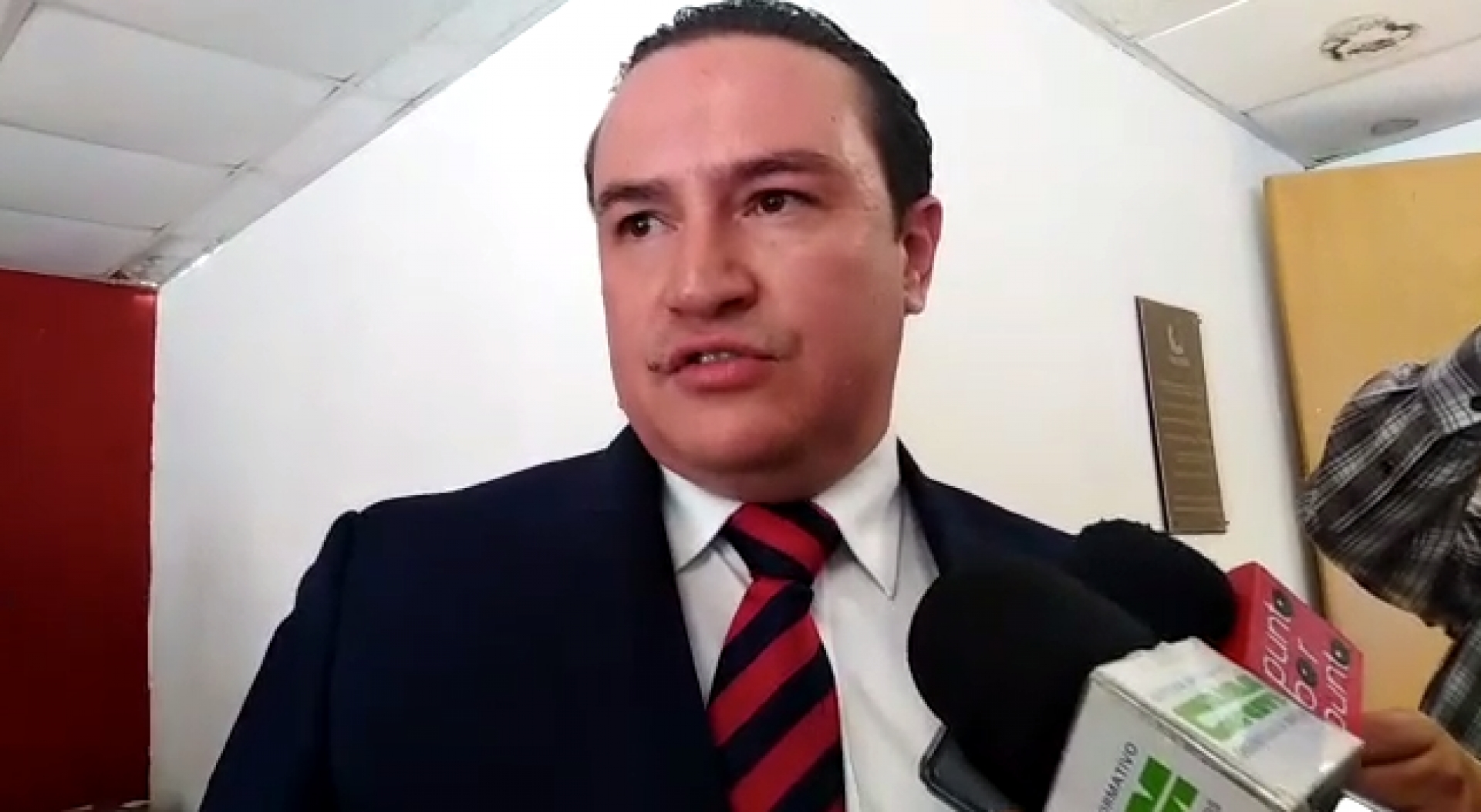Refiere Infonavit que avance en reconstrucción es lento por problemas con aseguradora