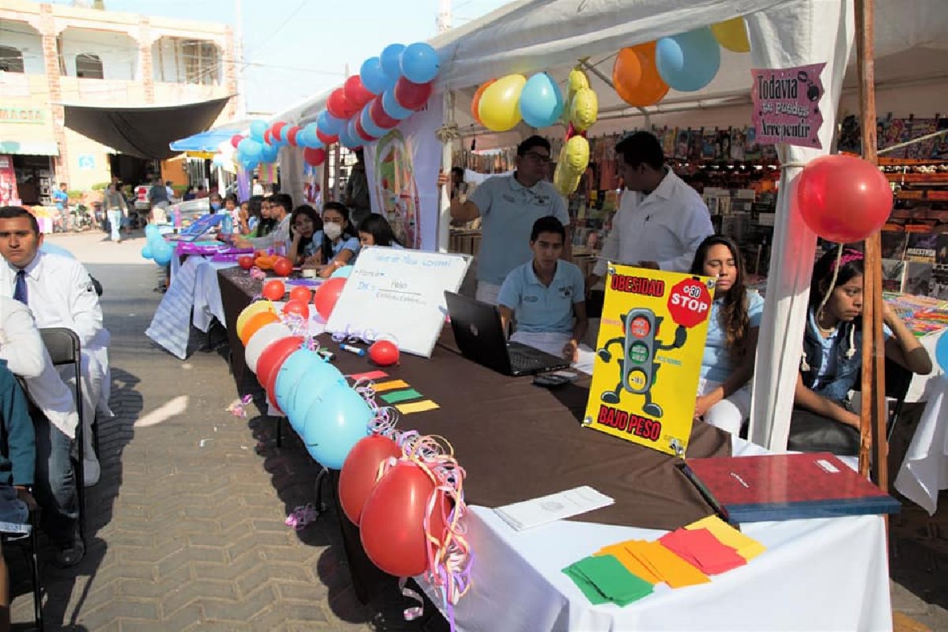 Realizan DIF de Axochiapan y la UAEM feria de la salud