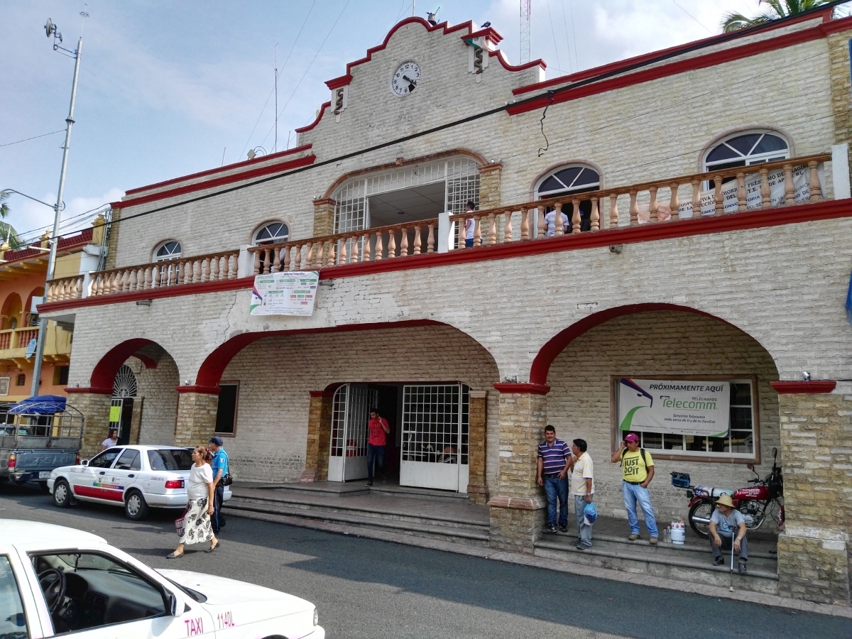 En riesgo, el pago de aguinaldo de trabajadores del ayuntamiento de Coatlán del Río