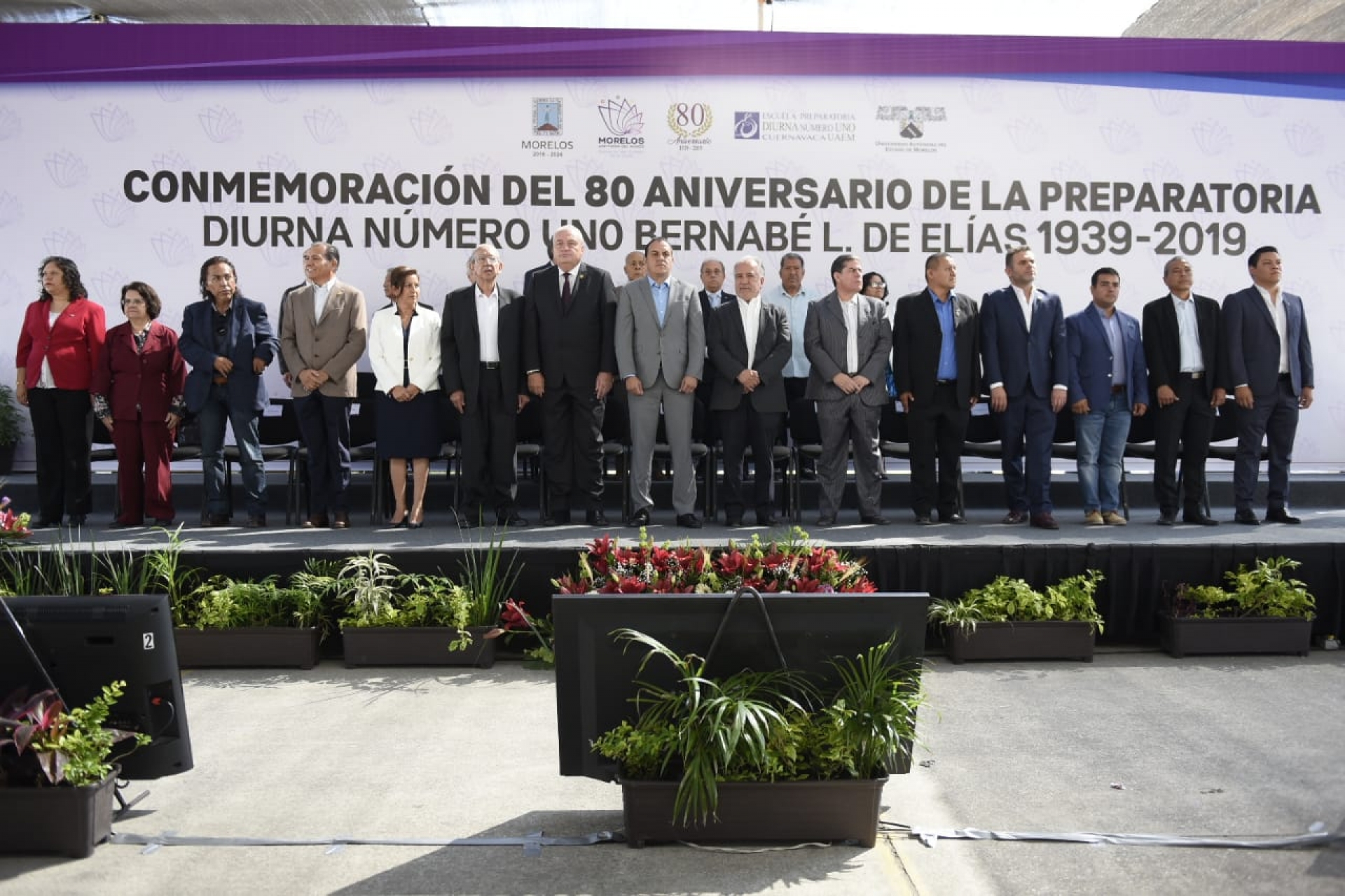 Conmemoran 80 aniversario de la preparatoria diurna número uno