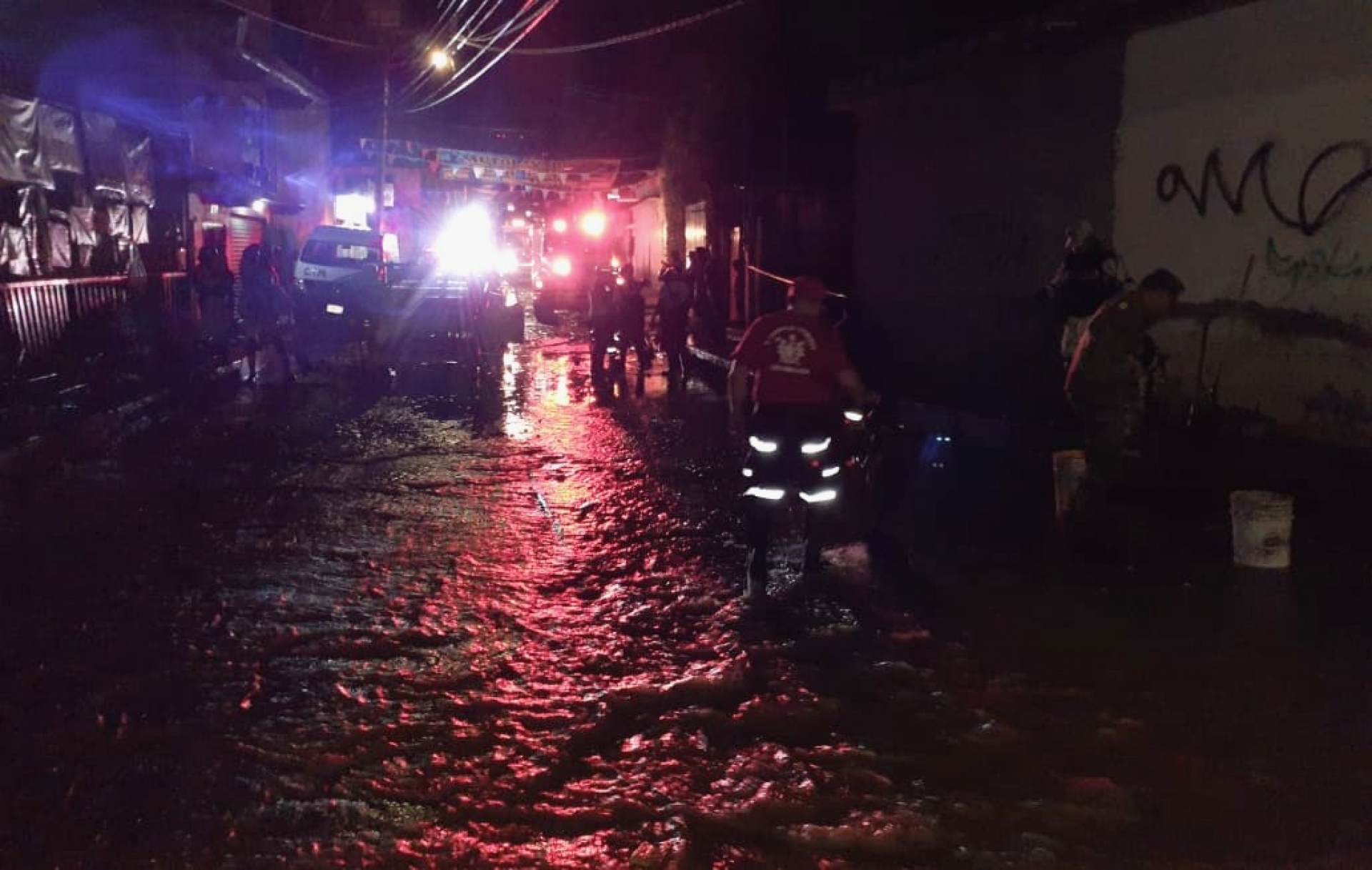 Inundaciones y daños materiales tras torrenciales lluvias: PC Cuernavaca