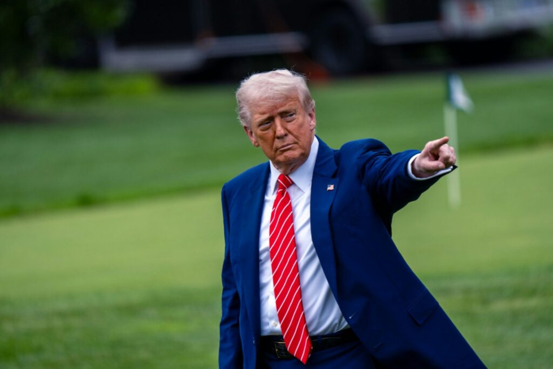 Trump afirma que no piensa en la paz tras no recibir el Premio Nobel