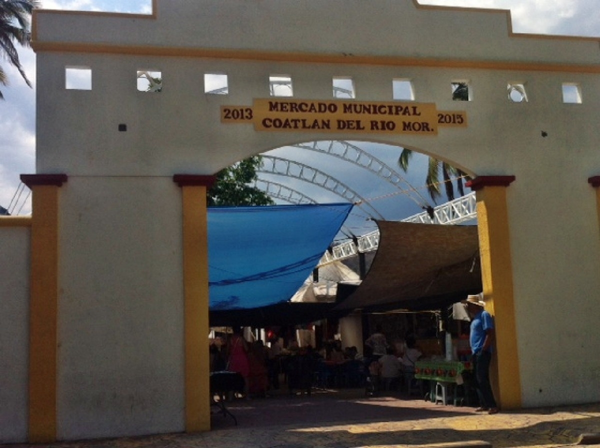 Colocarán la techumbre del mercado municipal de Coatlán del Río