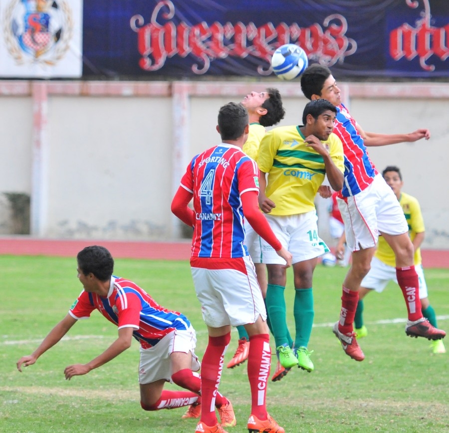 Cuautla, contra la pared