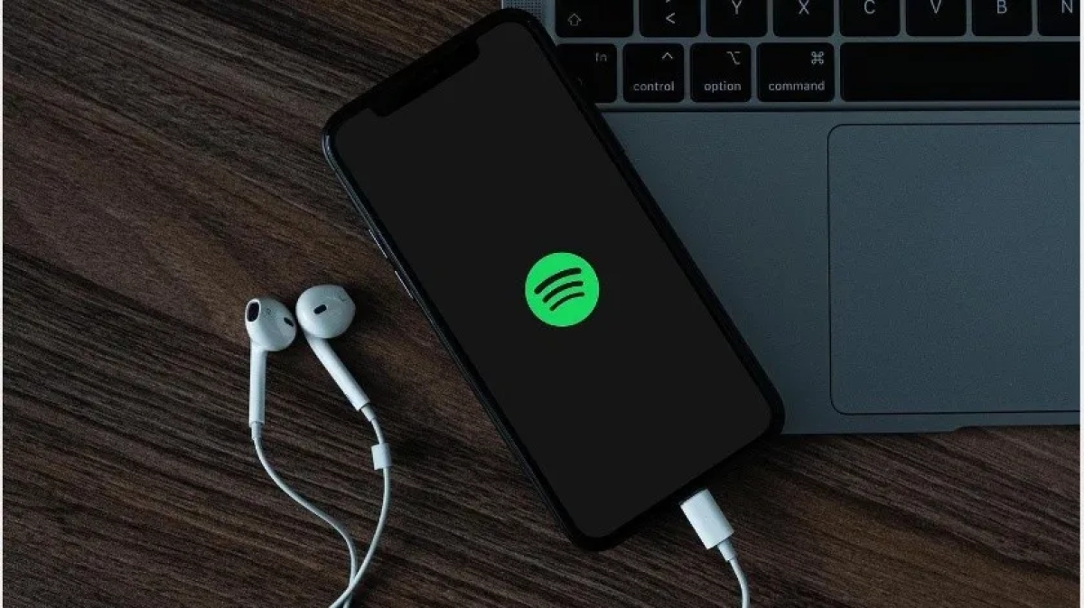 Spotify lanza una nueva función llamada "Supergrouper" que permite crear bandas ficticias