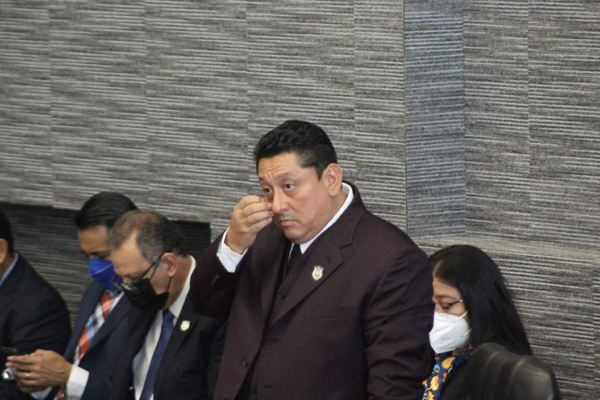 Pide Carmona Gándara más recursos para la FGE