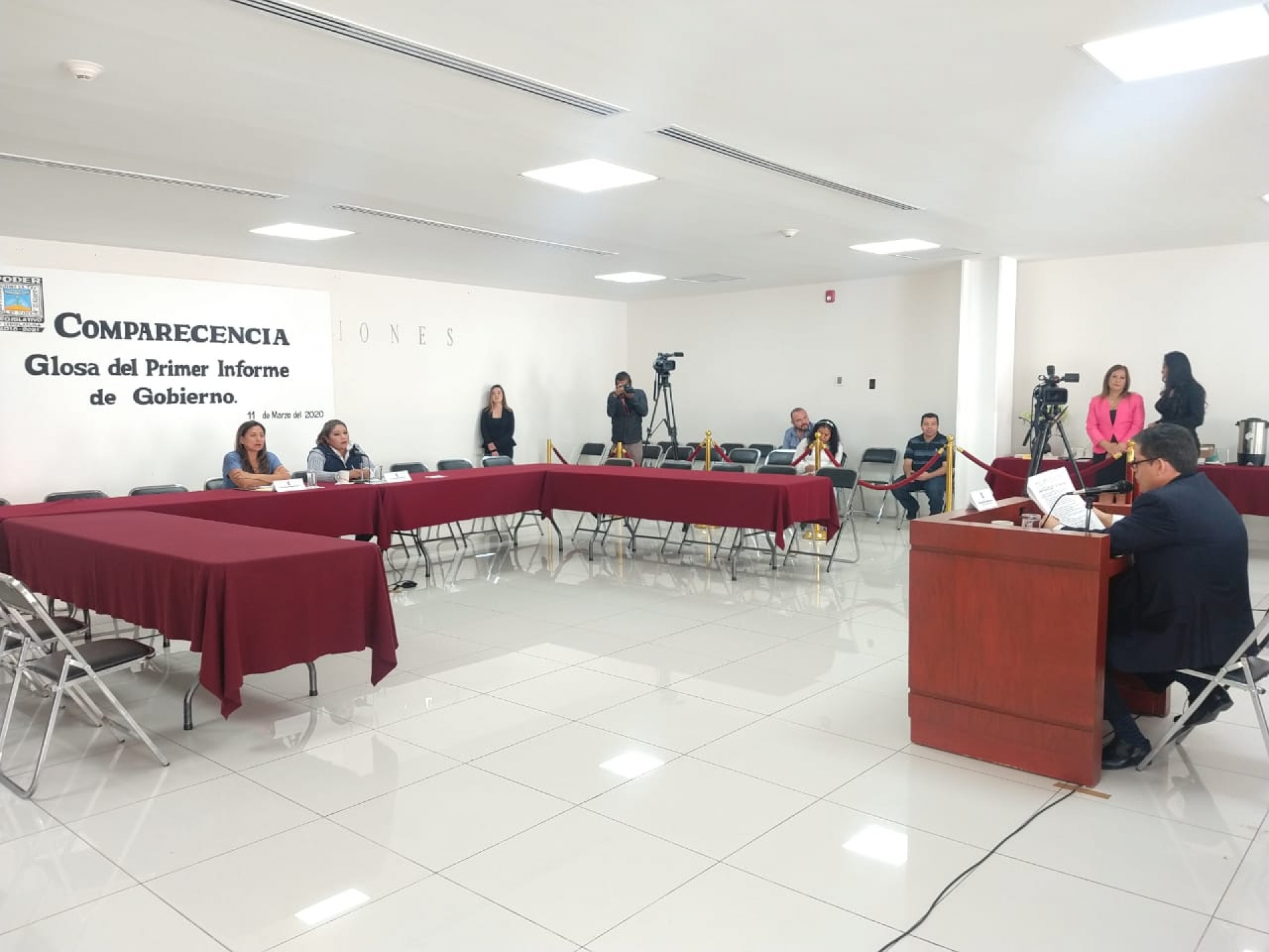 Comparece secretario de Obras Públicas ante diputados locales