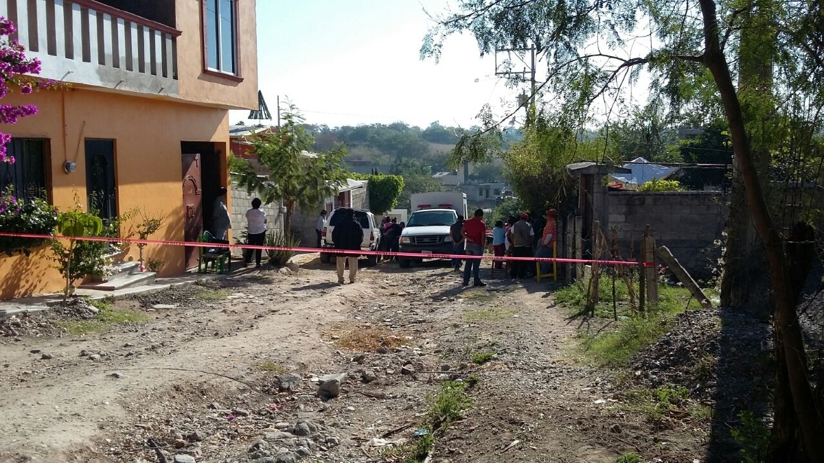 Balean a familia en Puente de Ixtla; hubo un muerto