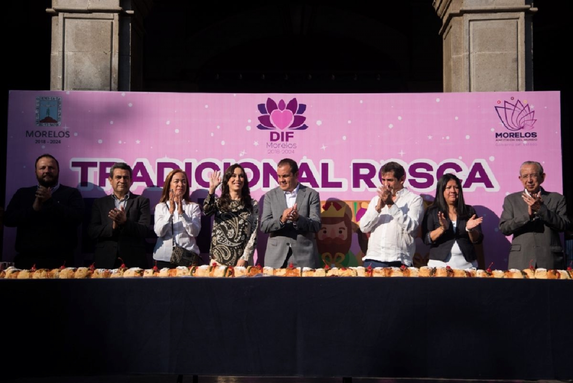 Realiza DIF Morelos la tradicional partida de rosca de Reyes