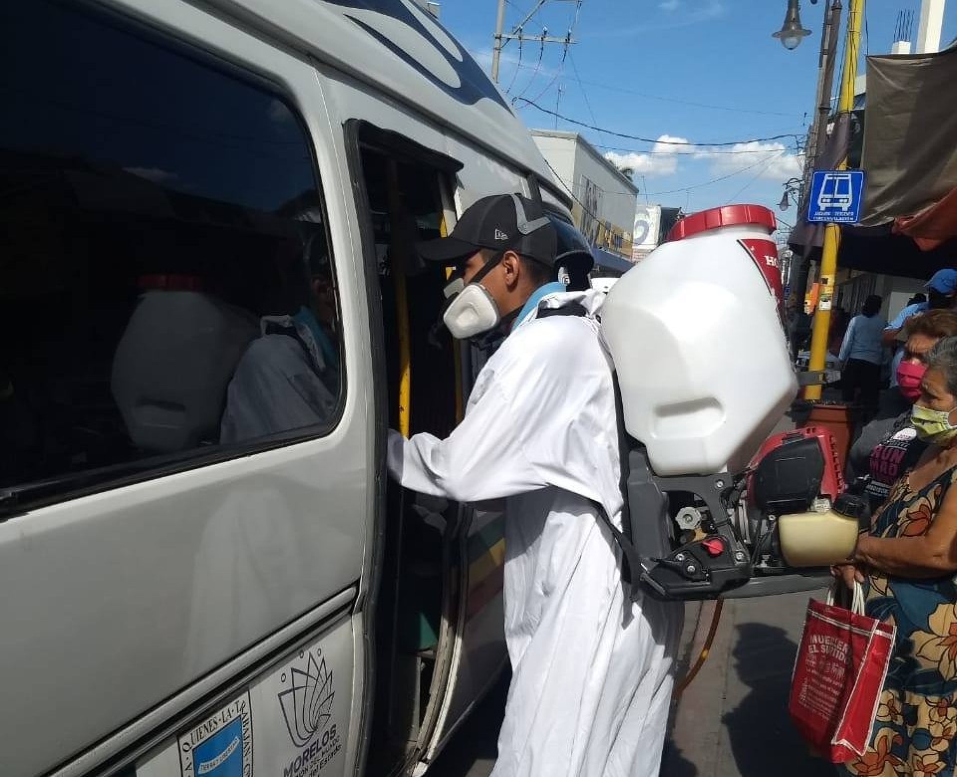 Continúa SMyT jornadas de sanitización a unidades del transporte público