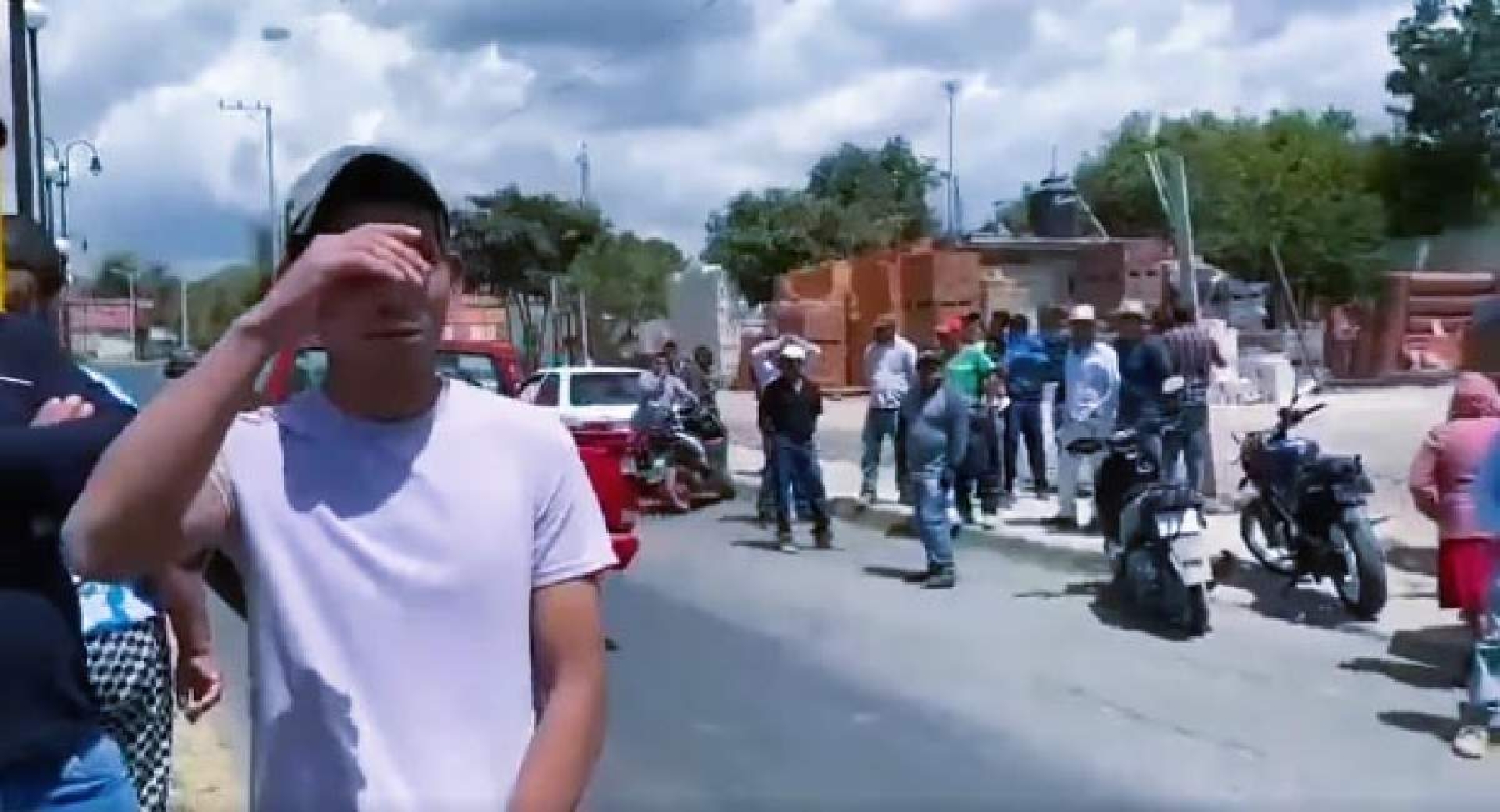 Conflicto por agua potable confronta a vecinos de Metepec