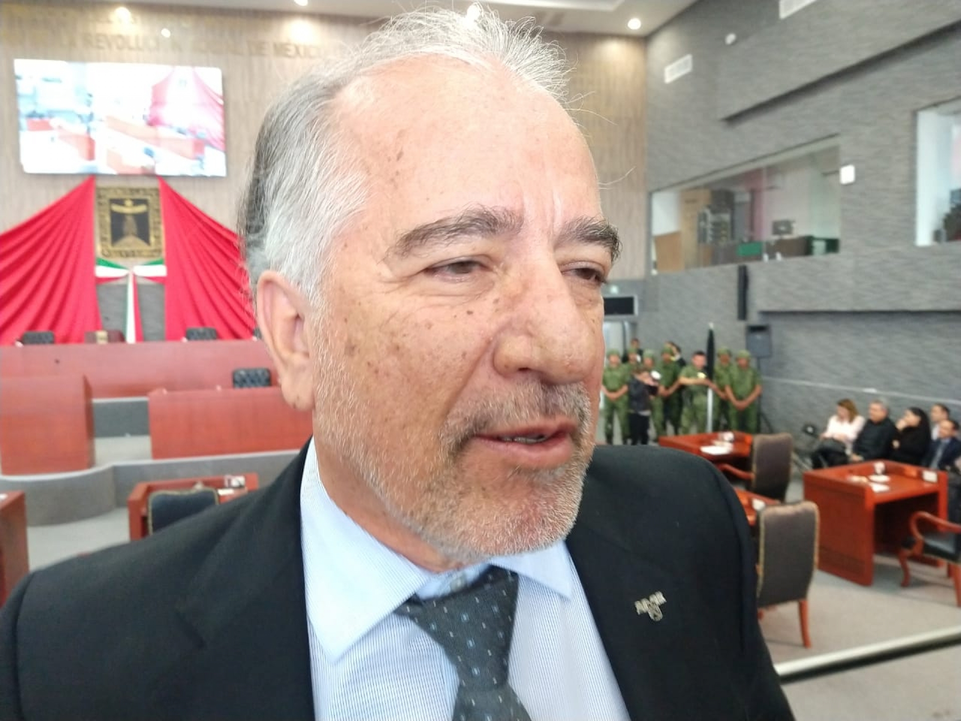 Confirma rector de UAEM cancelación de aumento en servicios escolares