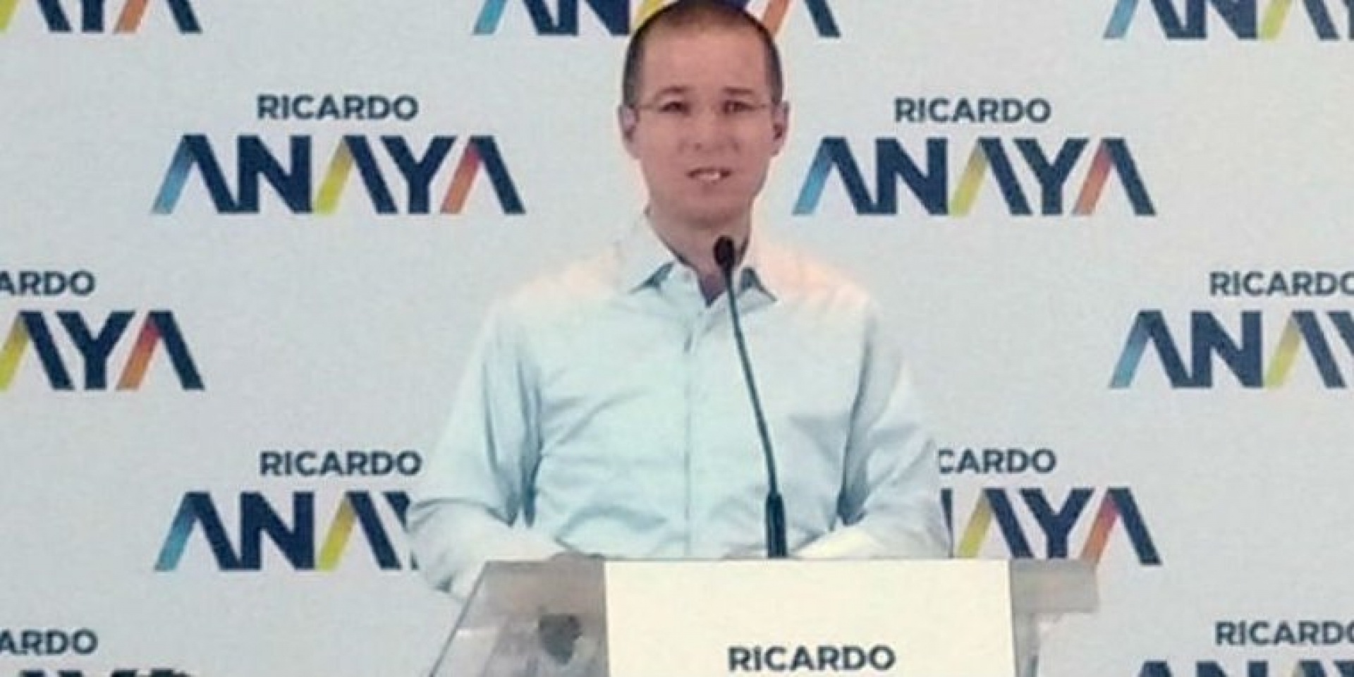 Anaya ficha a exrector de UdG como coordinador de cultura