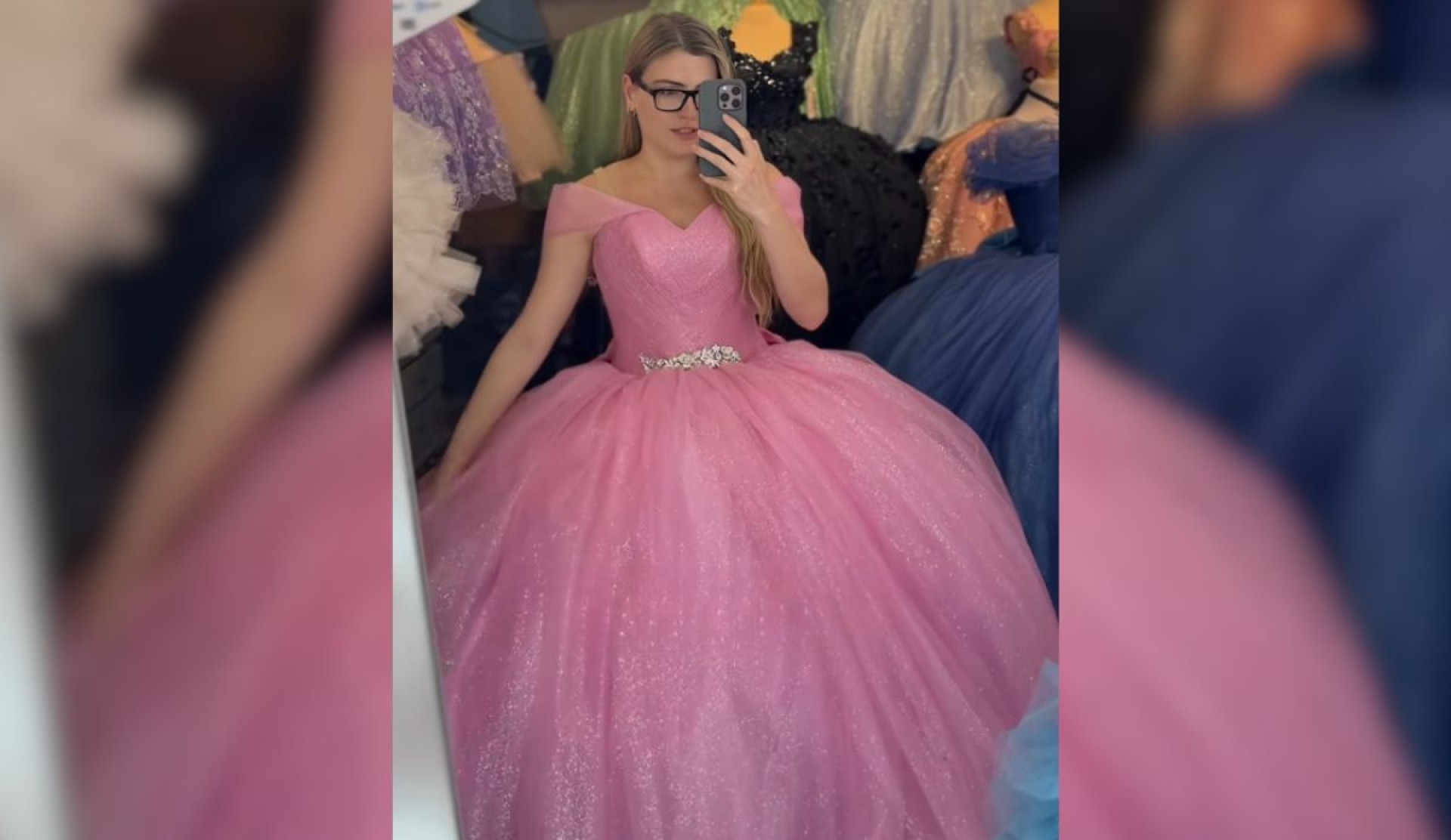 Ucraniana se vuelve viral al buscar vestido de quinceañera a los 30 años