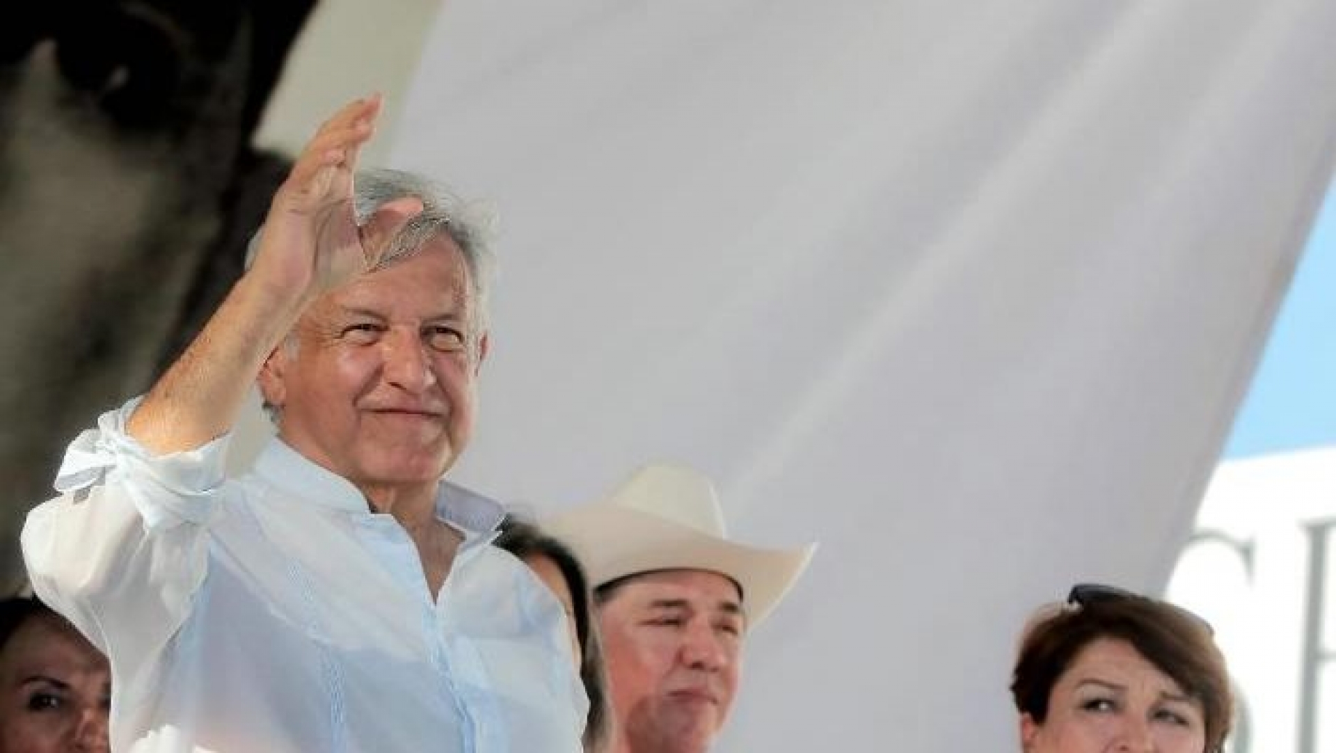 AMLO anuncia cambio de su gabinete si no funciona: “Van a tardar seis años si lo hacen bien, si no, vámonos pa´fuera”