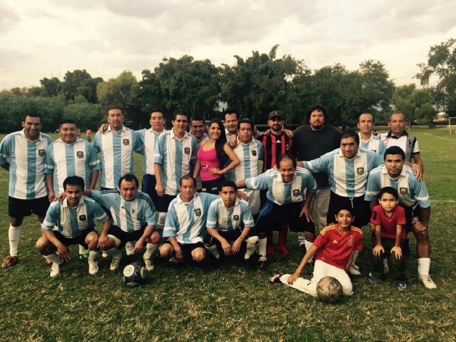 San Isidro Yautepec y Selección Barona Dragón siguen con vida en la Copa Unión Máster