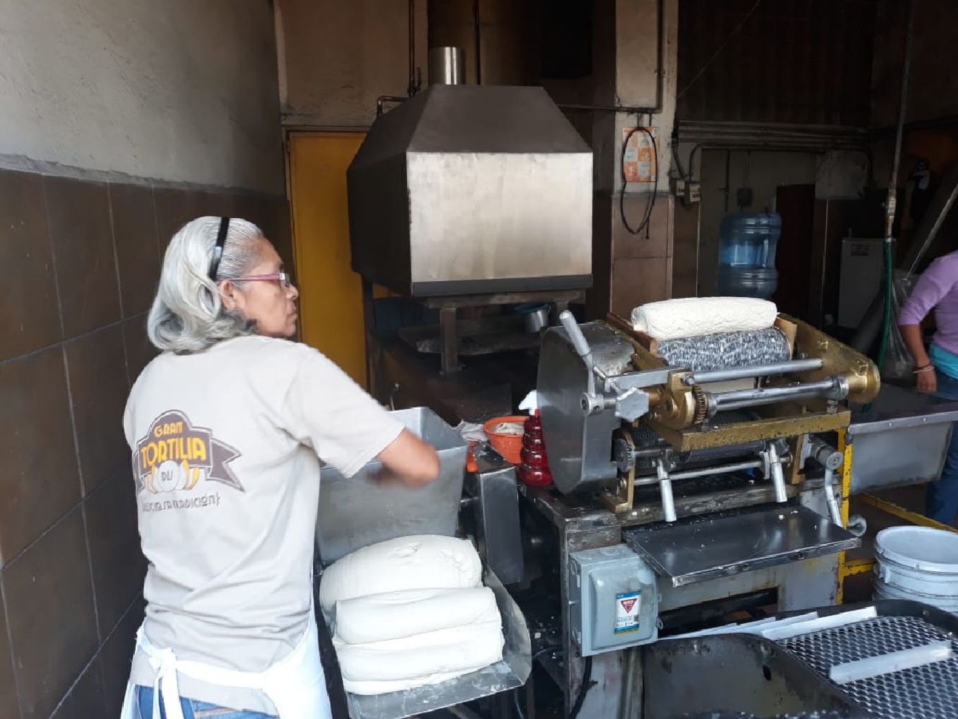 Industriales de la masa subirán un peso el kilo de tortilla