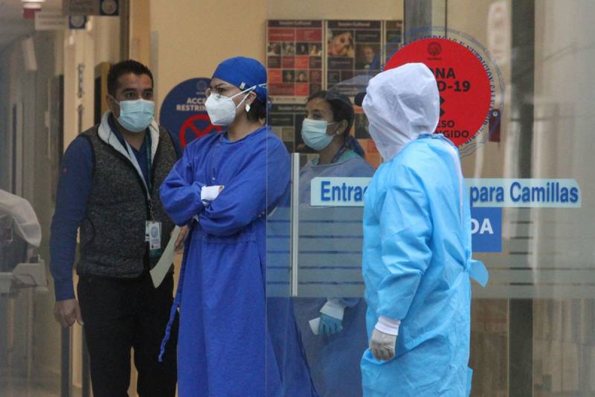 El dilema de los médicos en México: ‘Si queremos ir a poblados, pero faltan condiciones’