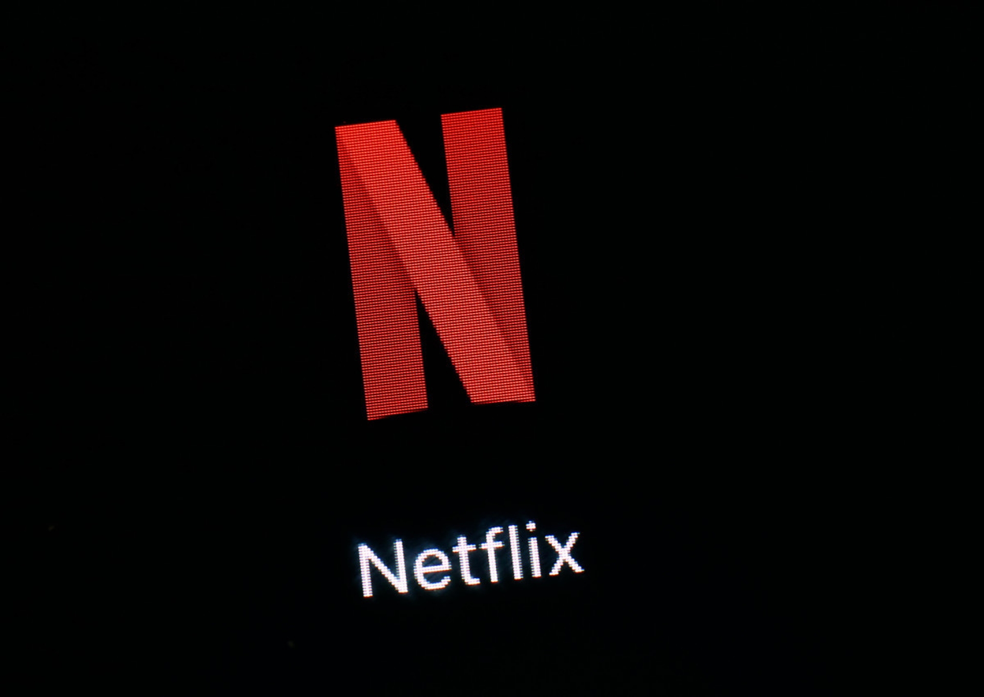 Netflix prueba un reproductor flotante, que podremos usar encima de cualquier app
