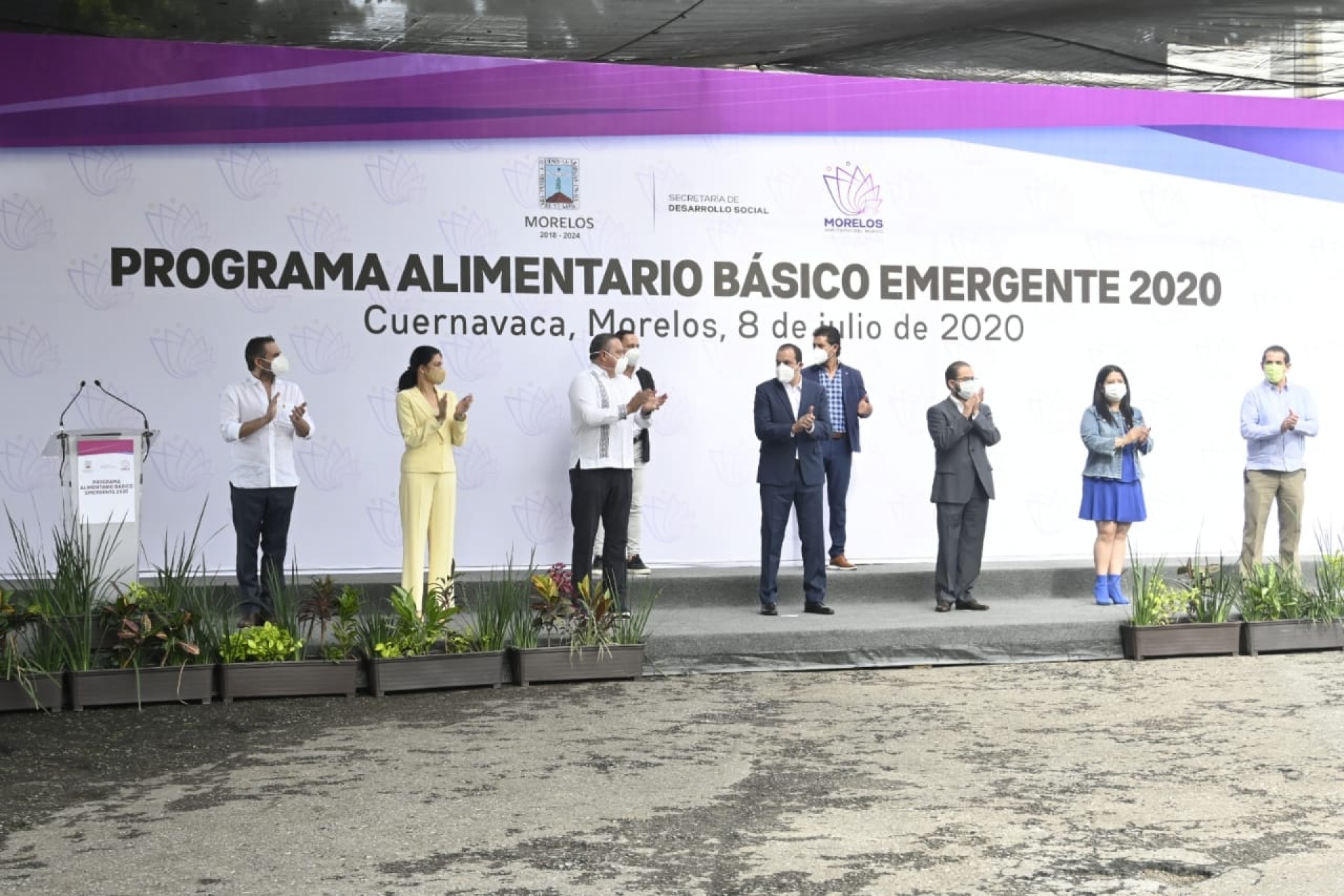 Cuauhtémoc Blanco da banderazo de salida al 'Programa alimentario básico emergente 2020'