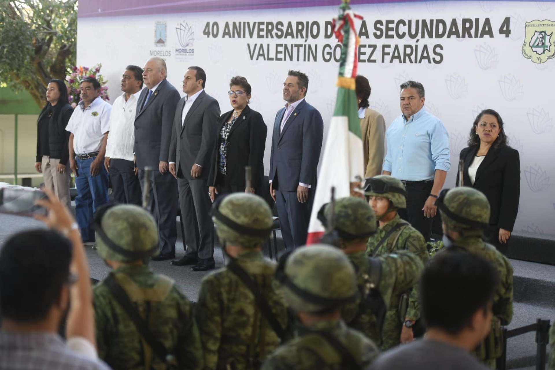 Conmemoran 40 aniversario de la secundaria 4 'Valentín Gómez Farías'