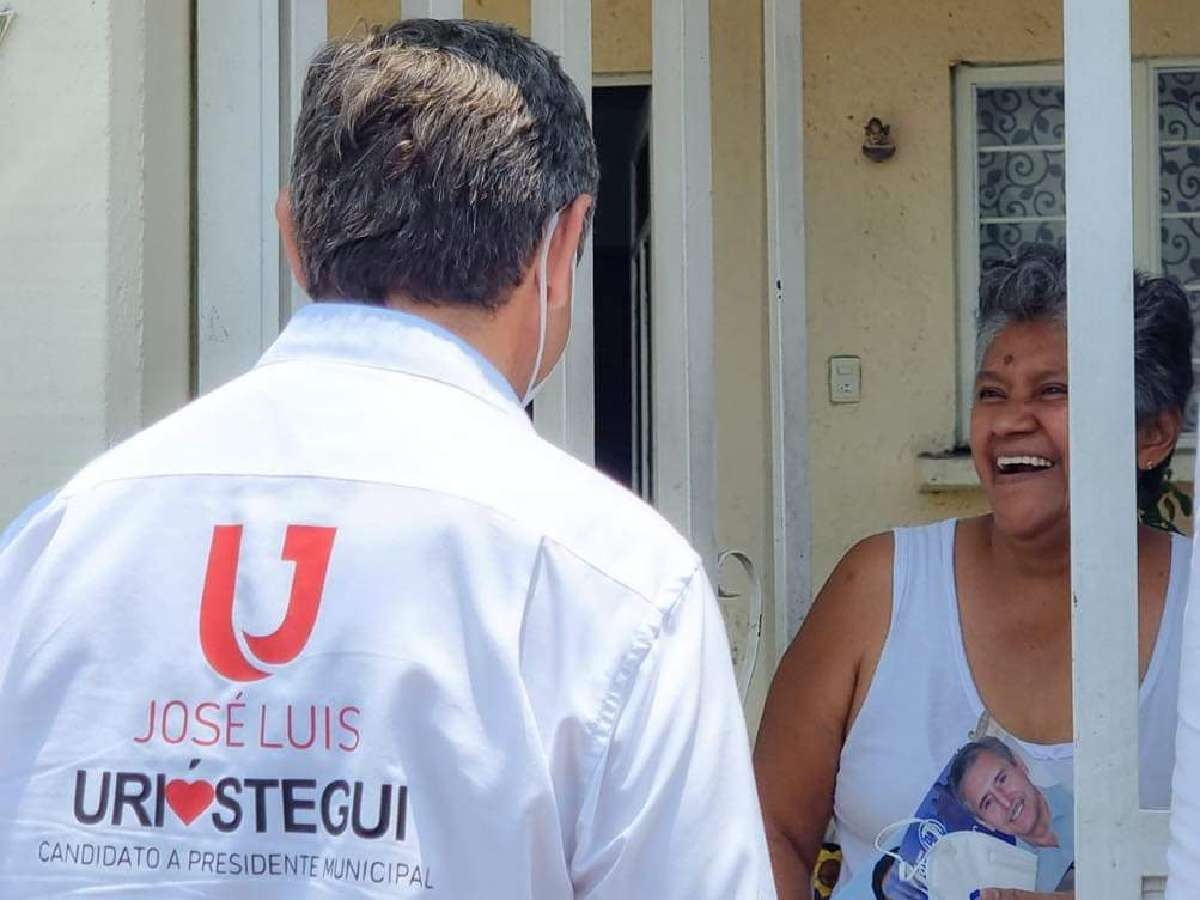 Recorre Urióstegui la colonia Antonio Barona