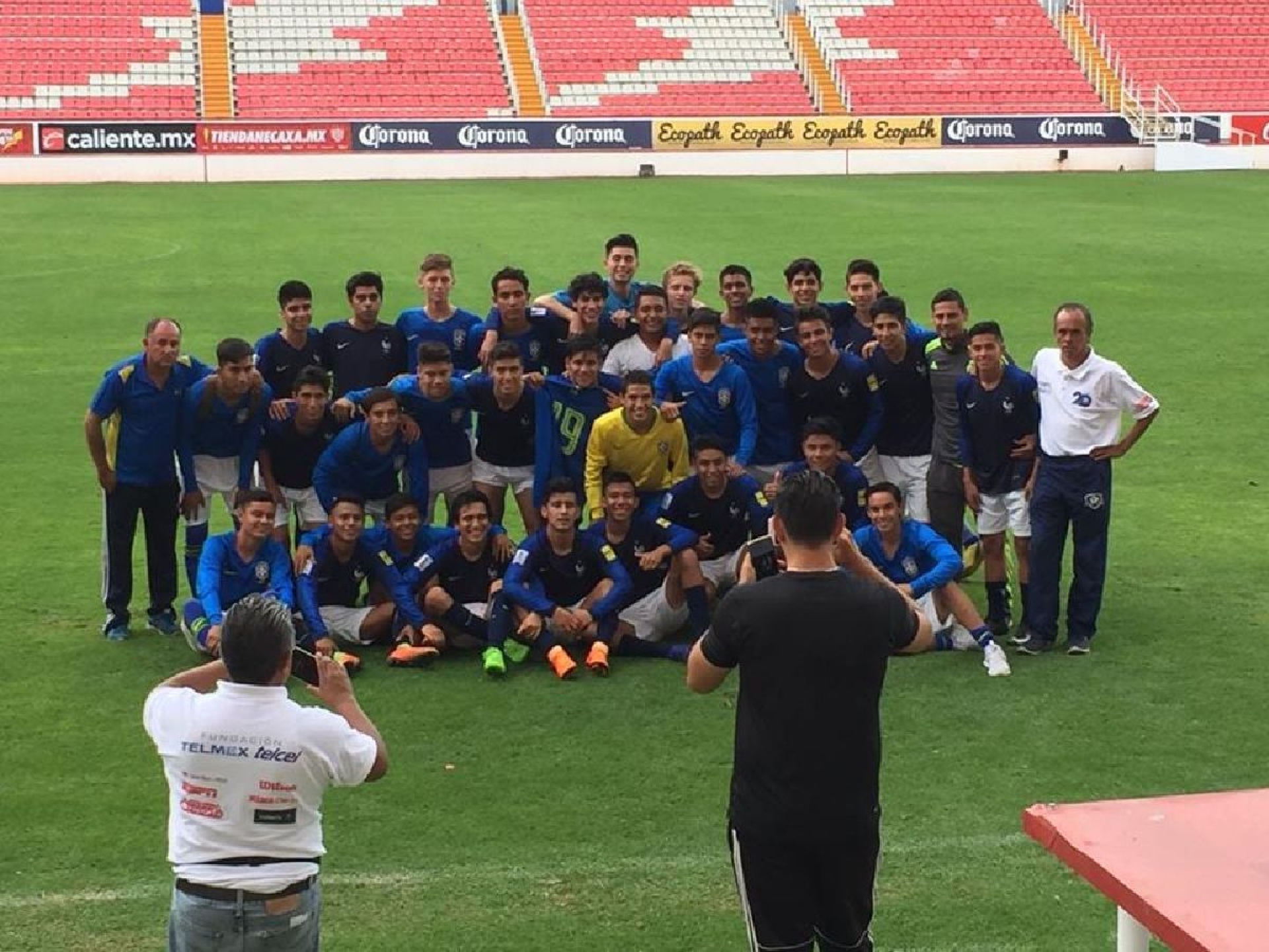 Baxter, campeón por partida doble