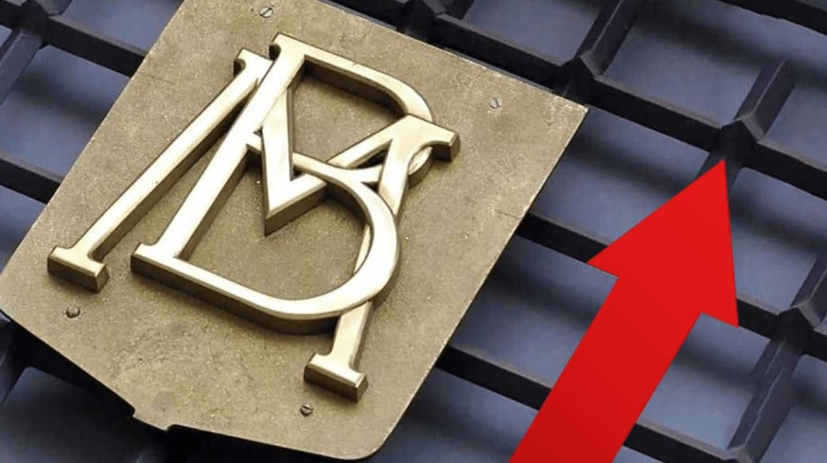 Banxico ve más riesgos para inflación en México, influenciada por la de Estados Unidos