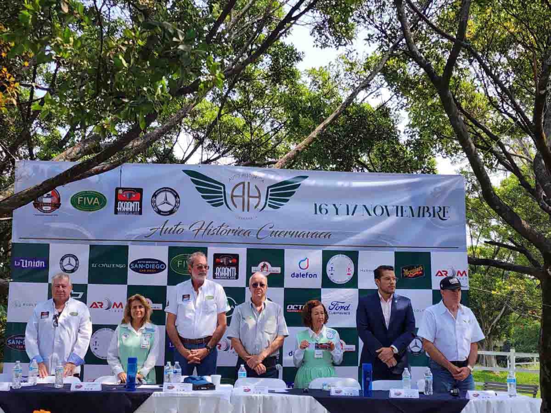 Presentan Auto Histórica Cuernavaca