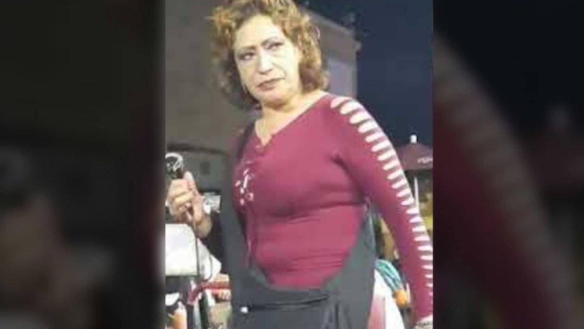 Mujer imita a Babo de Cartel de Santa y se hace viral