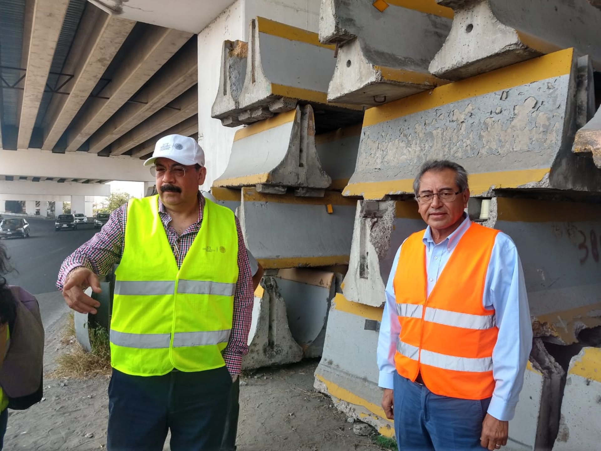 Efectúa recorrido director del Centro SCT Morelos en el distribuidor vial Palmira