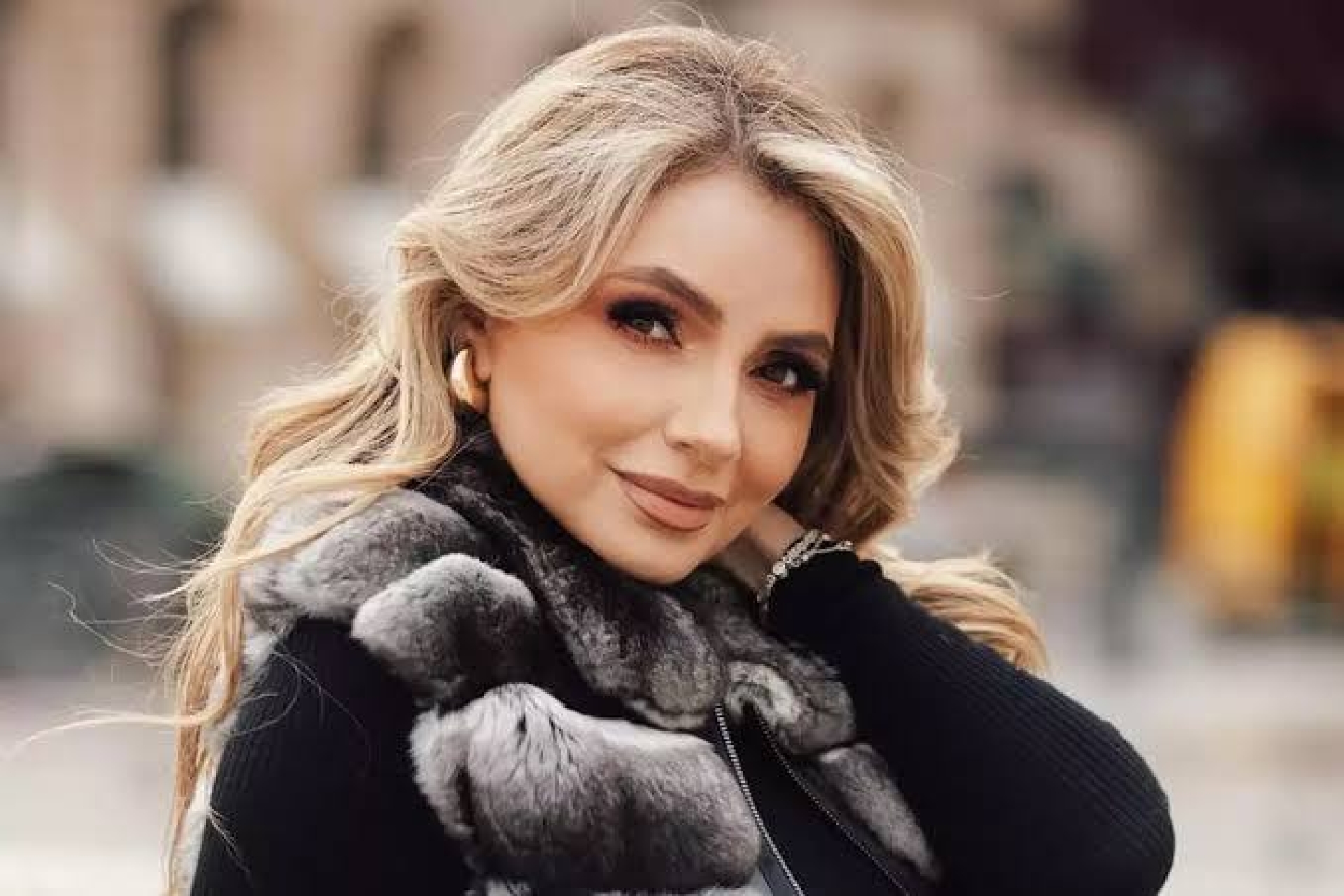 Angélica Rivera regresa a las telenovelas con "Con esa misma mirada"